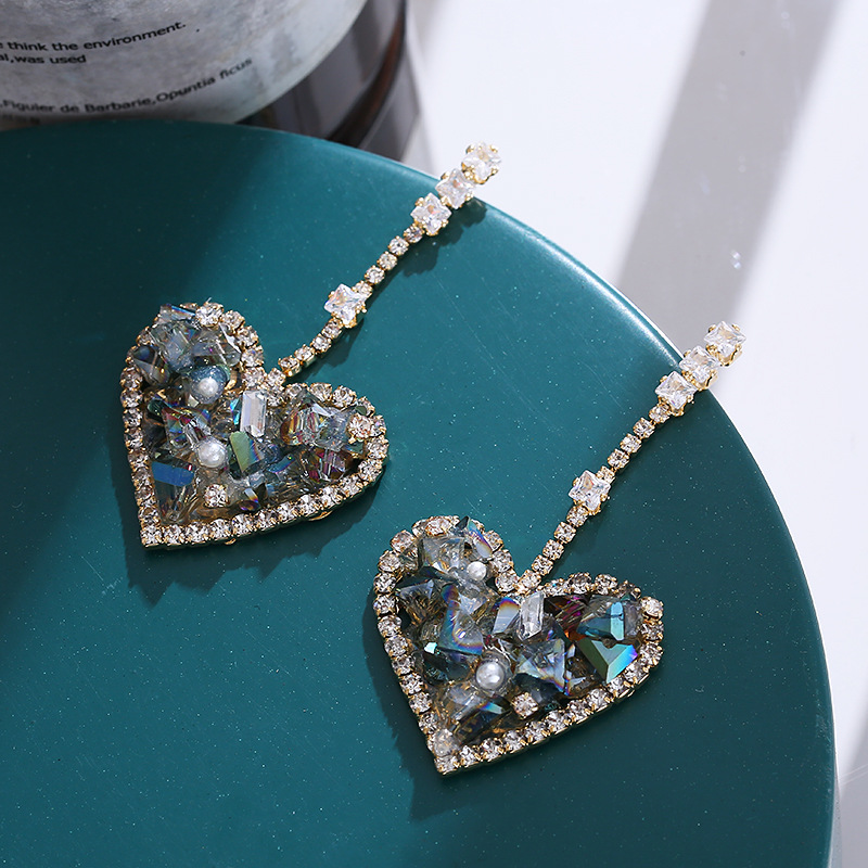 Women Fashion Nz - New High-End Simple Crystal Heart-Shaped Earrings