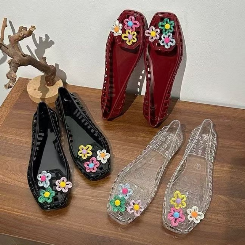 Hollowed kawaii dopamine Shoe  - Women'S Fashion Footwear 评论和价格