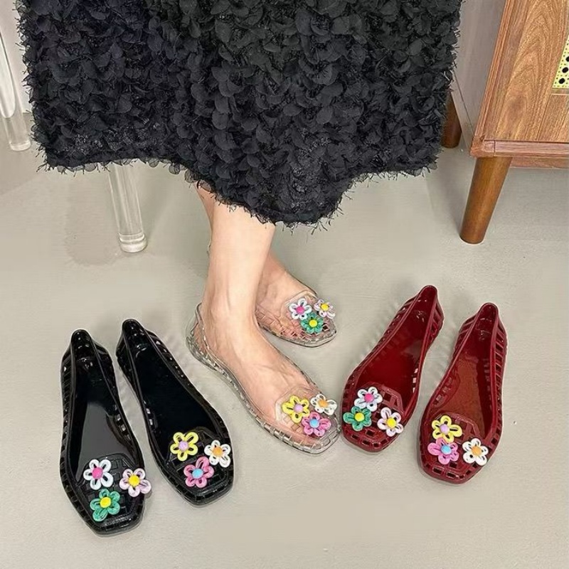 Hollowed kawaii dopamine Shoe  - Women'S Fashion Footwear 评论和价格