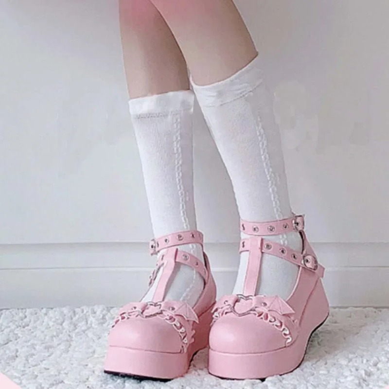 New Sweet Heart Buckle Wedges  - Women'S Fashion Footwear 评论和价格
