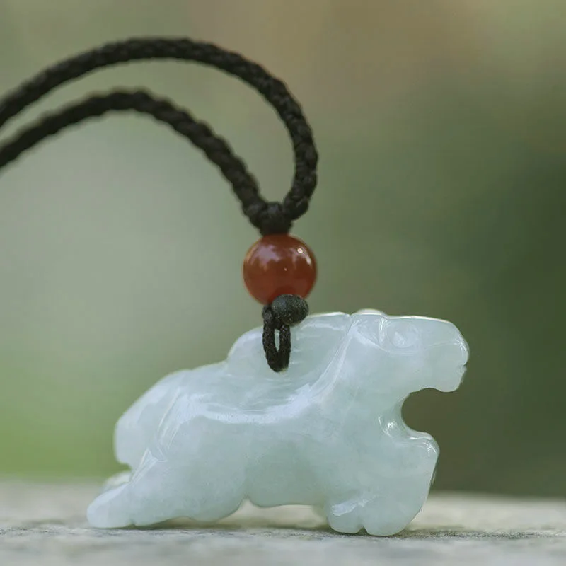 Natural Emerald Chinese Three  - Women'S Fashion Jewellery 评论和价格
