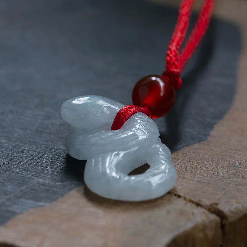 Natural Emerald Chinese Three  - Women'S Fashion Jewellery 评论和价格