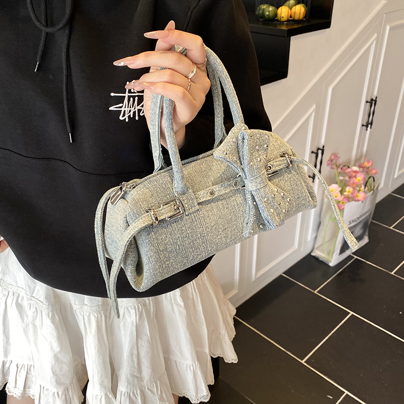 Sweetie Bowknot Small Bowling  - Women'S Fashion Boutique 评论和价格