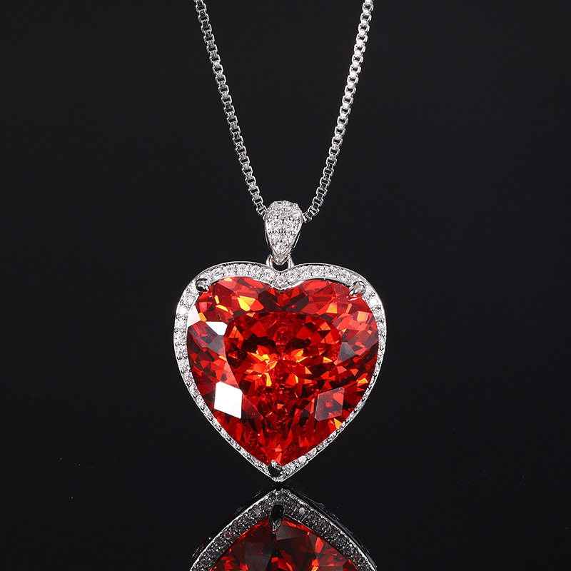 Shiny Cut Heart Pendant Neckla - Women'S Fashion Jewellery 评论和价格