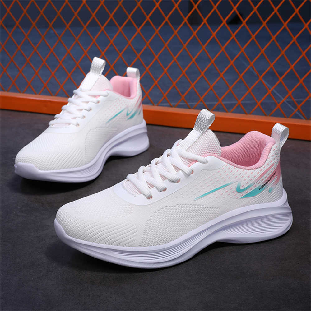 Black Lace Up Sneakers Woman O - Women'S Yellow Fashion Sneakers 评论和价格