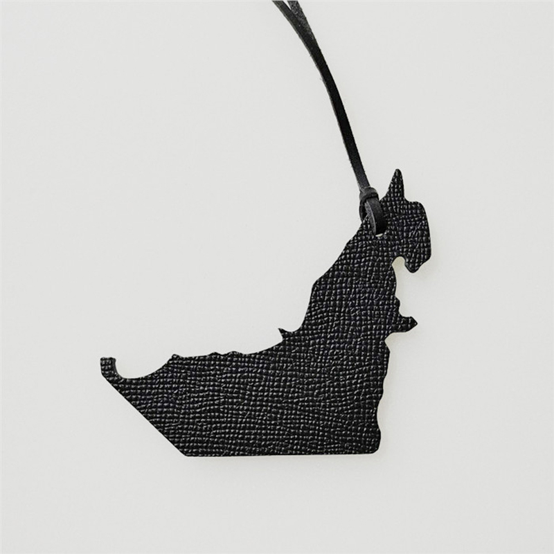 New Famous Brand Charm Backpac - Women Fashion Uae 评论和价格